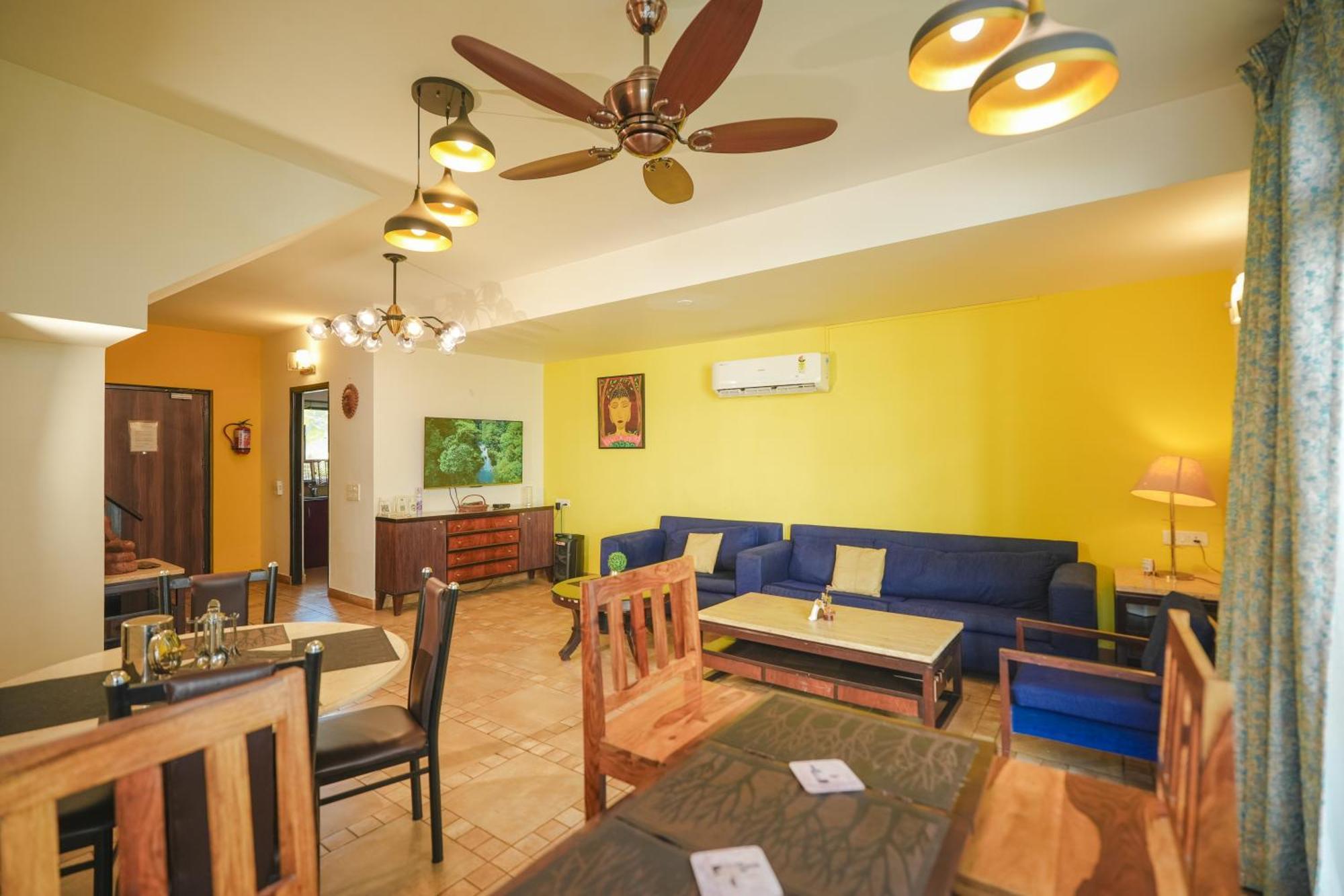 Villa M - Jia 3- 3Bhk In Candolim, Pool Facing, Near Beach, Breakfast Included Экстерьер фото